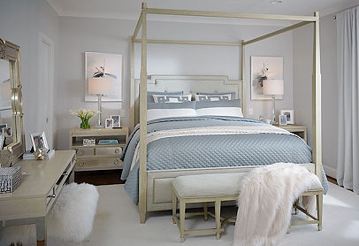 Havertys shop canopy bed